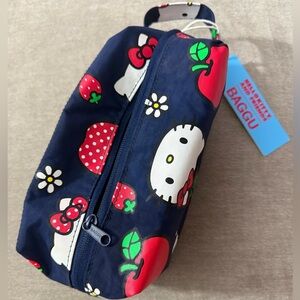 Hello Kitty x Baggu Dopp Kit (Apples)